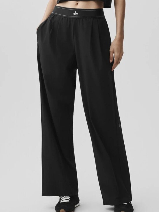 ALO Yoga Pants - NWT Alo Yoga Suit Up Trouser Black Wide Leg Pants Regular 30" Inseam 😃